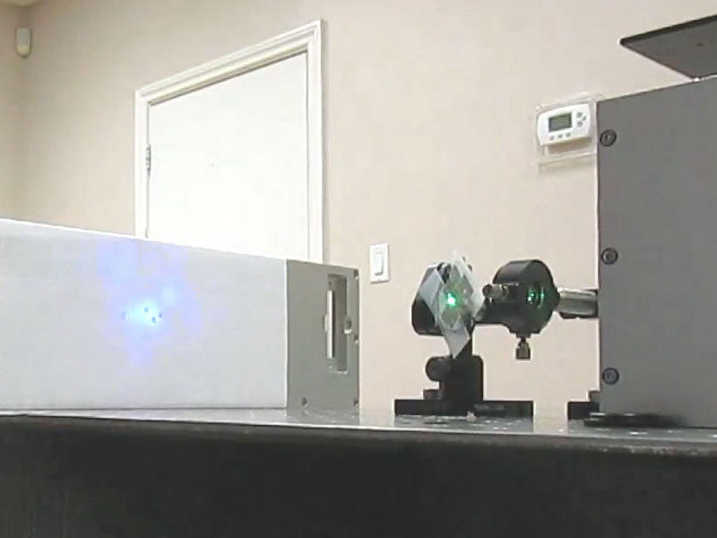 紫外皮秒激光器微加工-金属钻孔